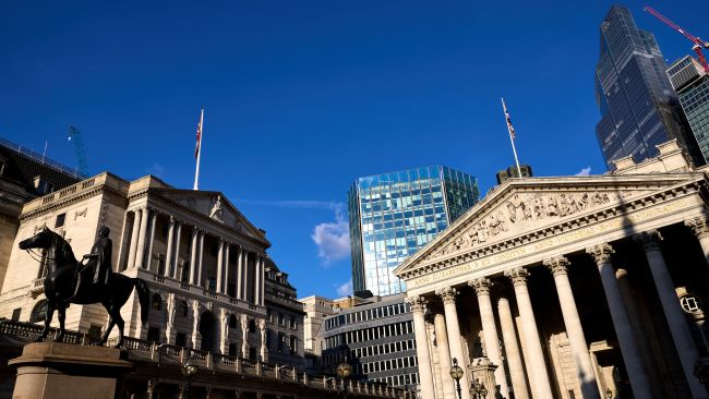 The Bank of England, (left) and the Royal Exchange, London. Picture date: Thursday September 29, 2022.