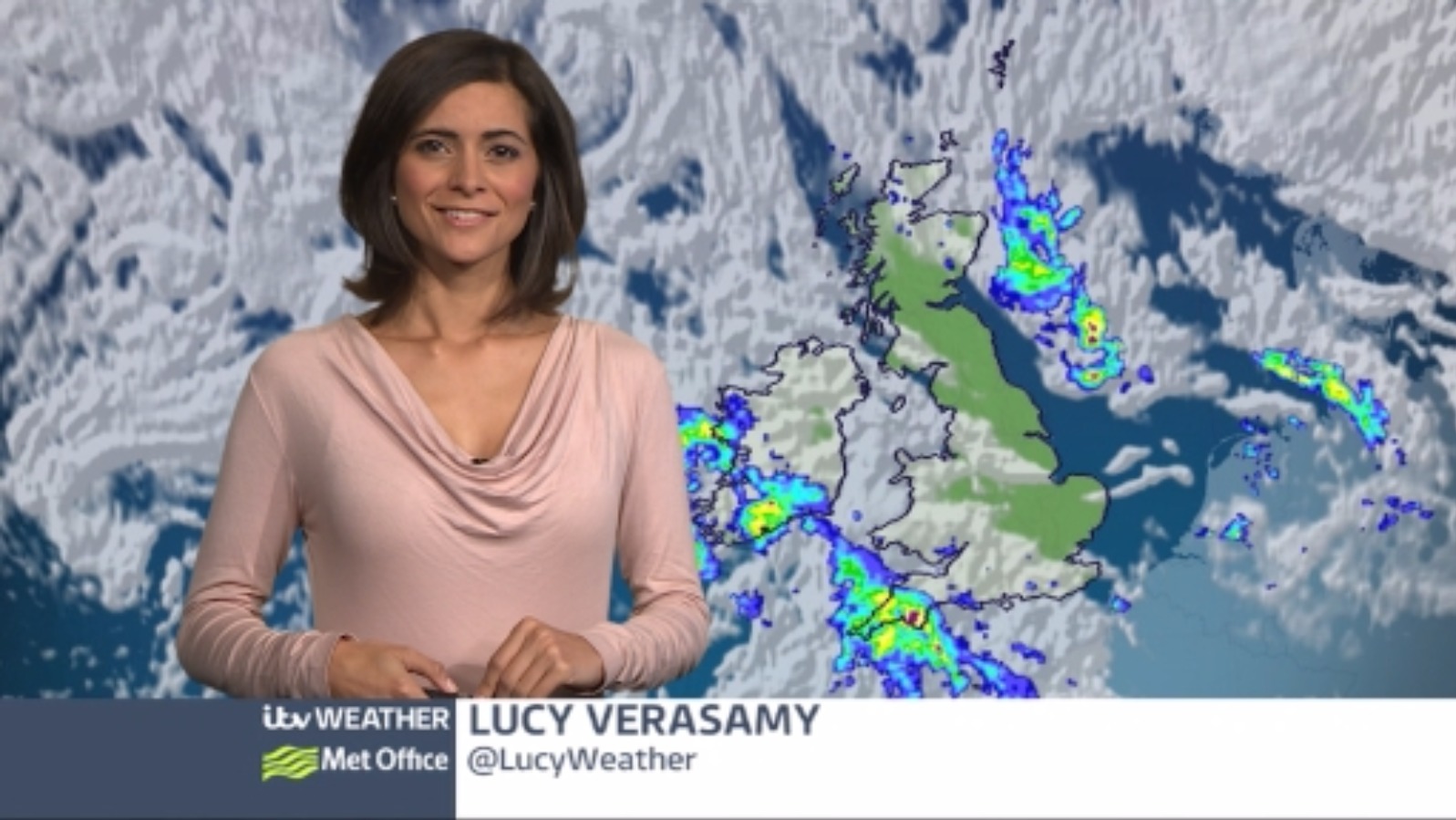 Sunshine or a soggy end to the summer holidays? | ITV News