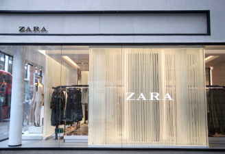 Zara pulls advert after 'misunderstanding' amid complaints it
