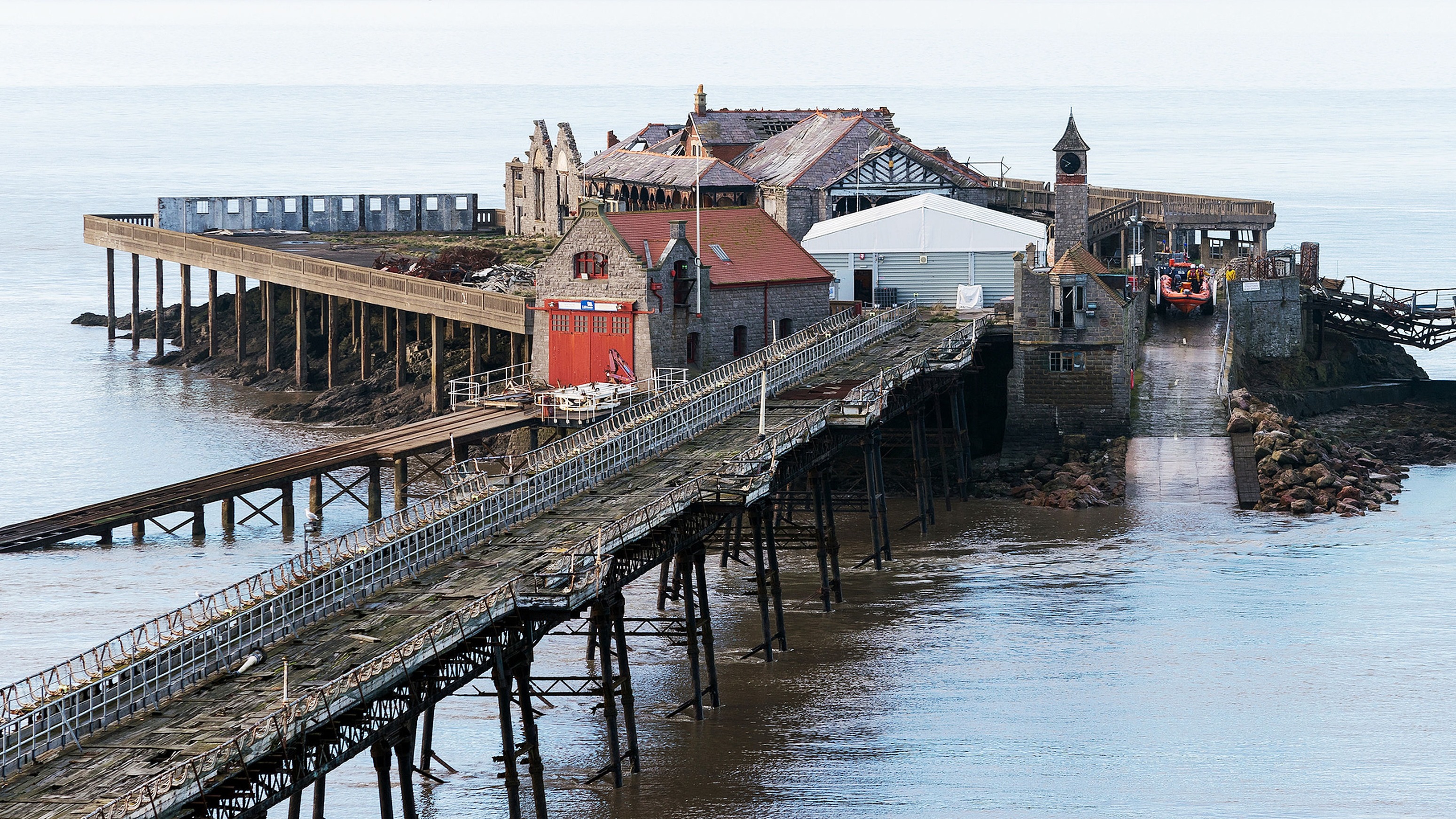 Council moves closer to buying Weston-super-Mare's Birnbeck Pier | ITV ...