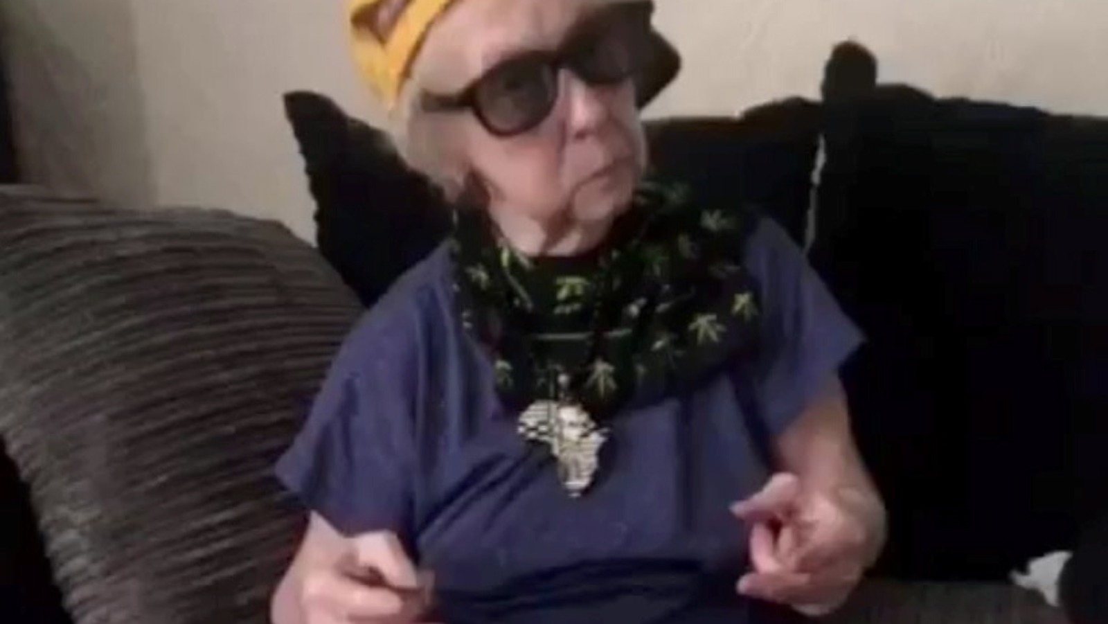 Great Great Great Grandmother 93 Becomes Unlikely Star With Hip Hop 9912