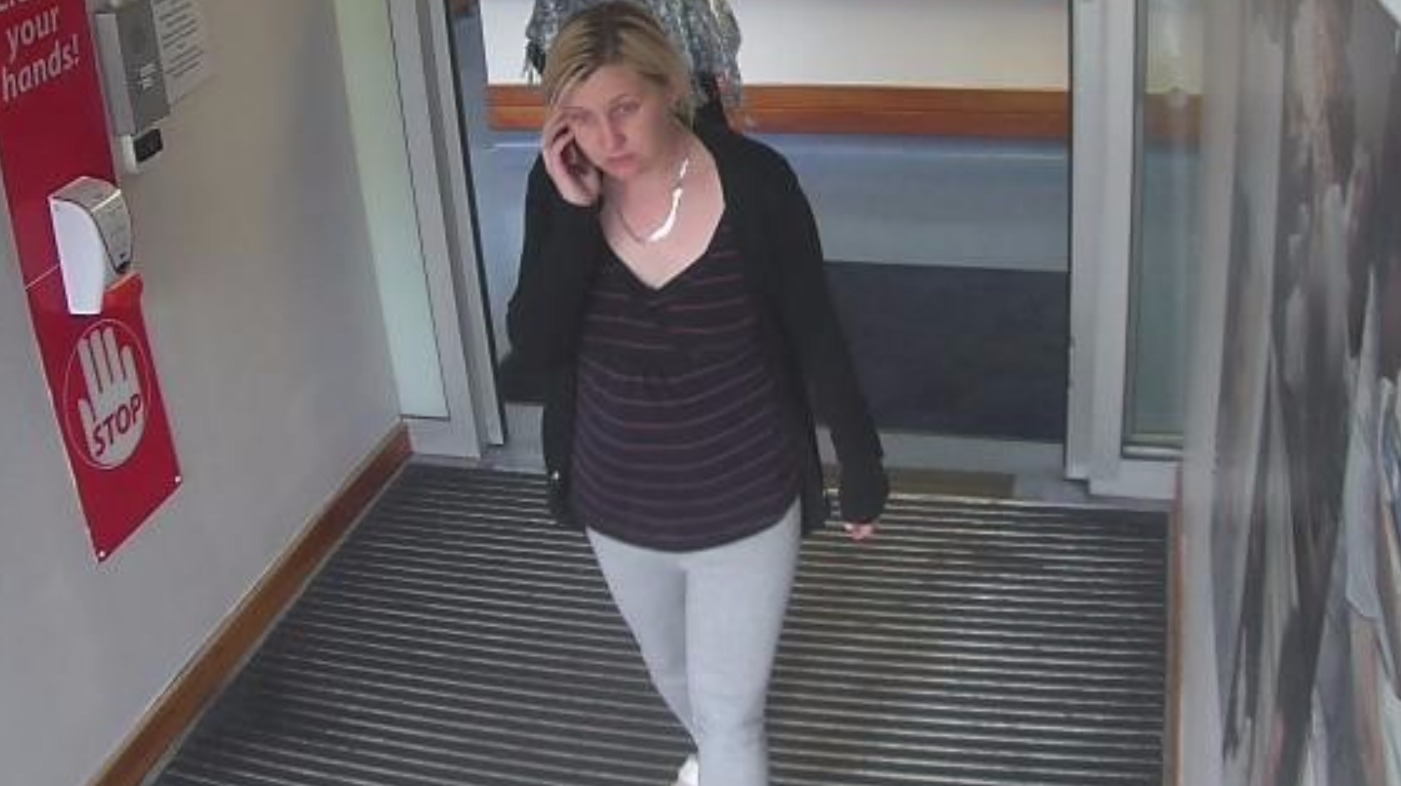 Police search for mother who 'abandoned' her newborn baby at hospital ...