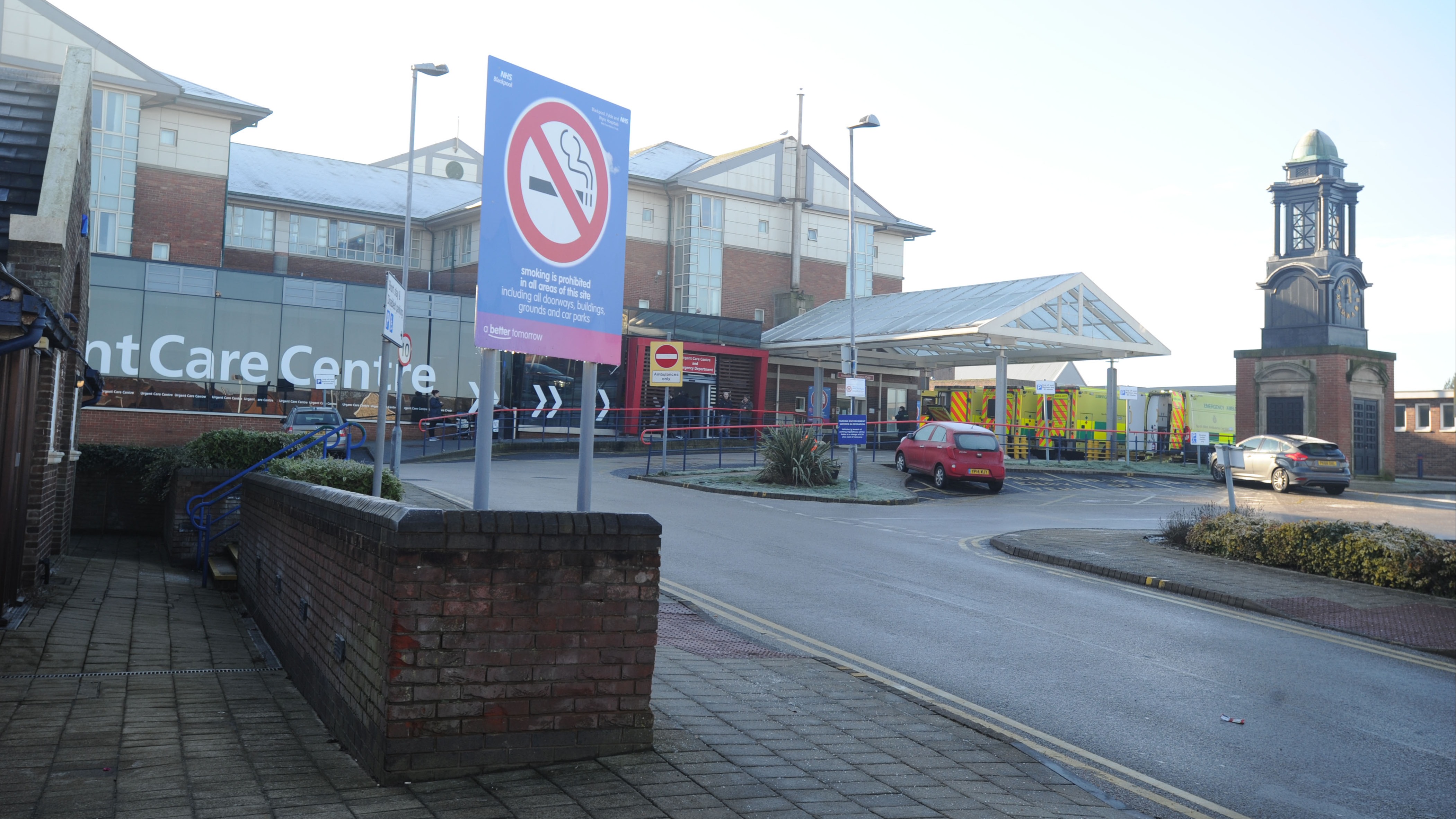Blackpool Victoria Hospital workers deny charges in 'unlawful sedation