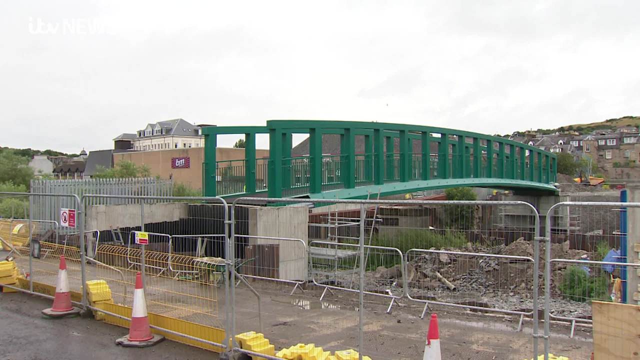 New bridge installed across Borders town to protect it from flood