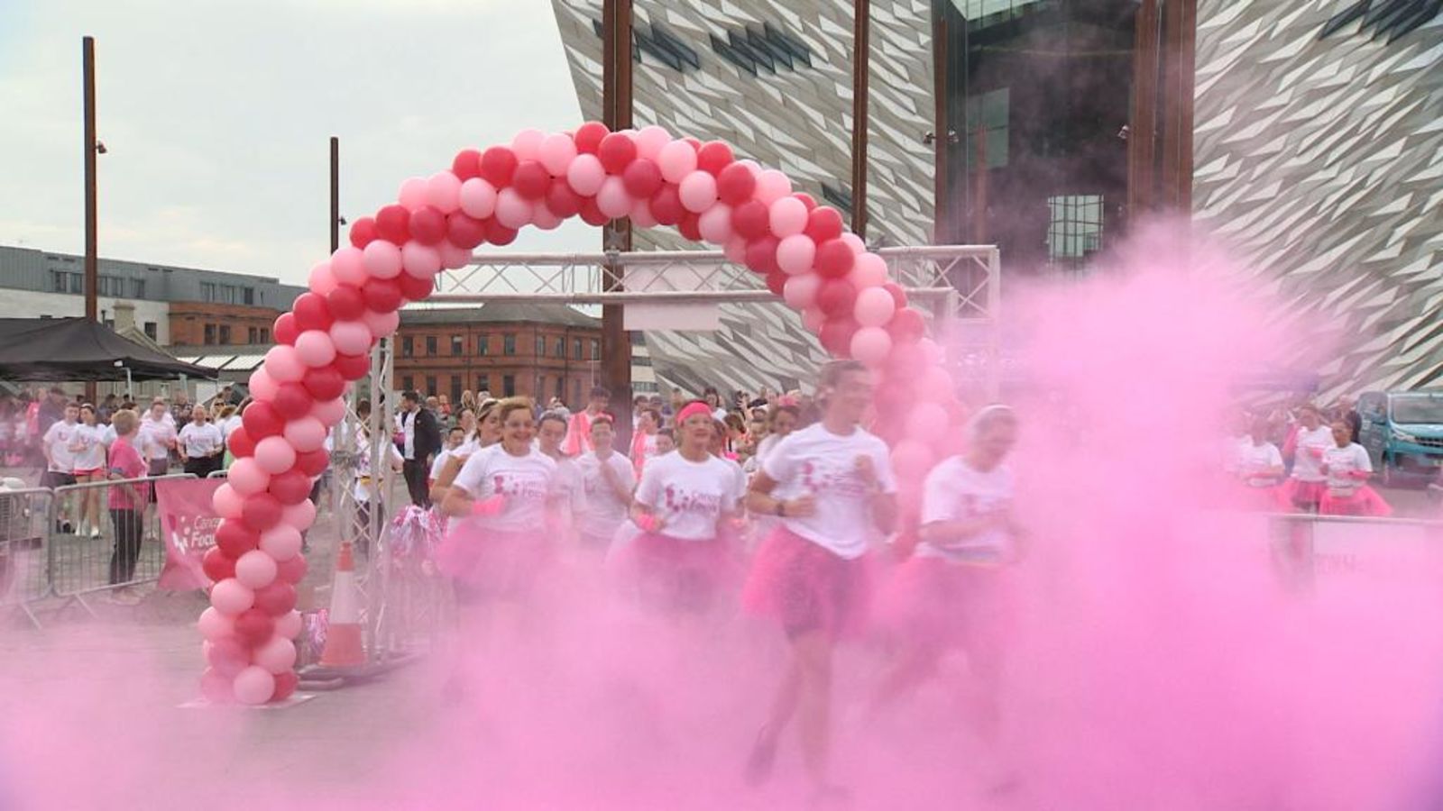 Breast Cancer Awareness Month: Runners take part in Belfast Pink Run ...