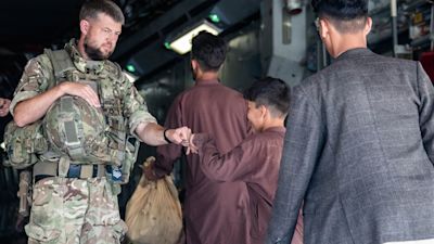 260821 man from Belton helping troops