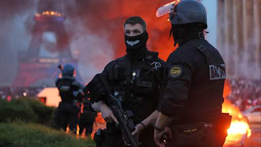 Hundreds arrested in Paris as violence erupts after PSG's Champions League win