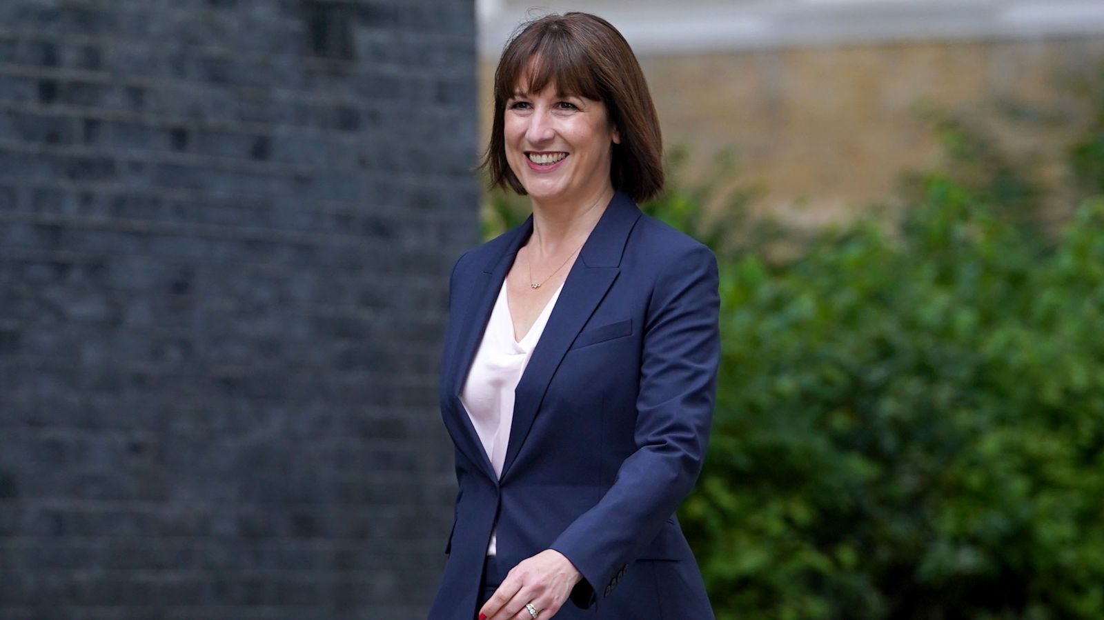 'Honour of my life': Rachel Reeves becomes UK's first female chancellor in ...