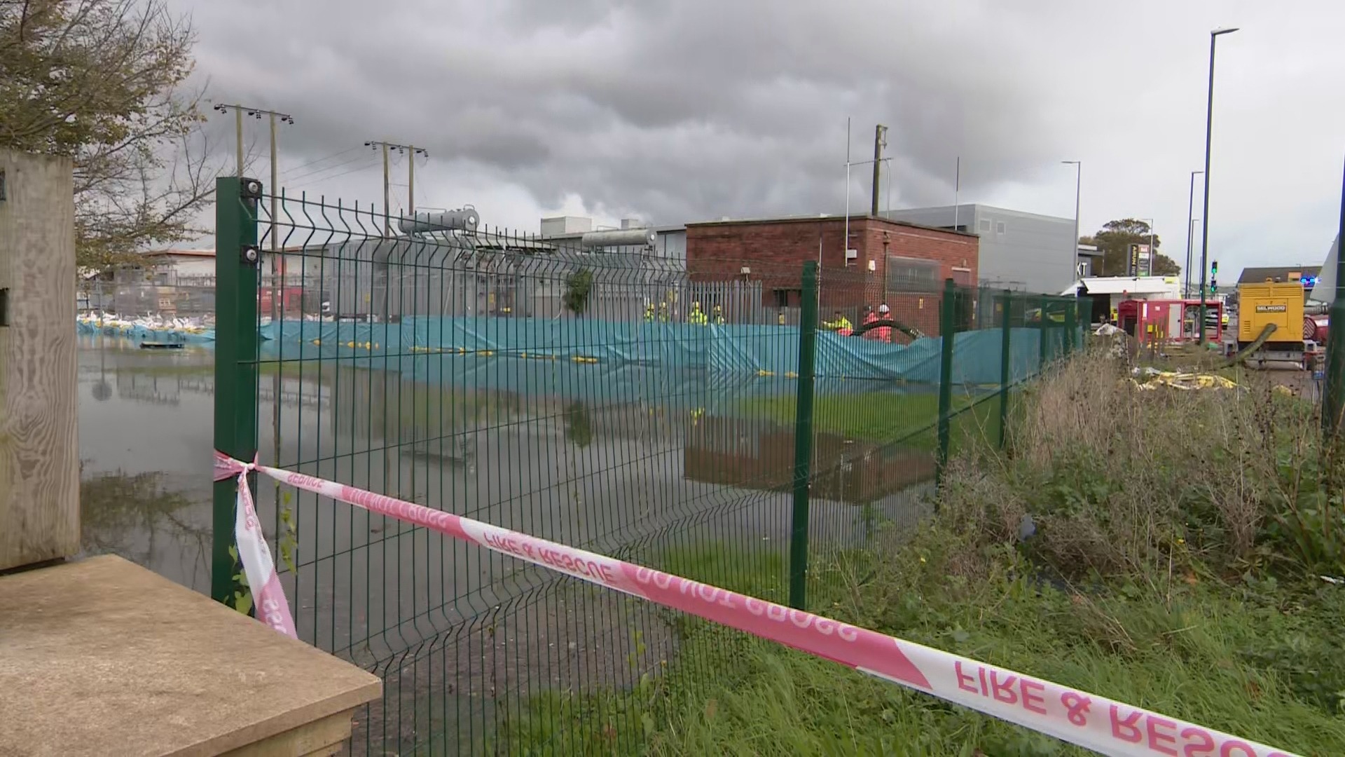 Flooding near electricity substation in Bognor Regis closes A29