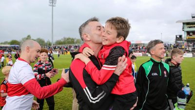 Manager Rory Gallagher celebrates with family at full time 

Credit inpho