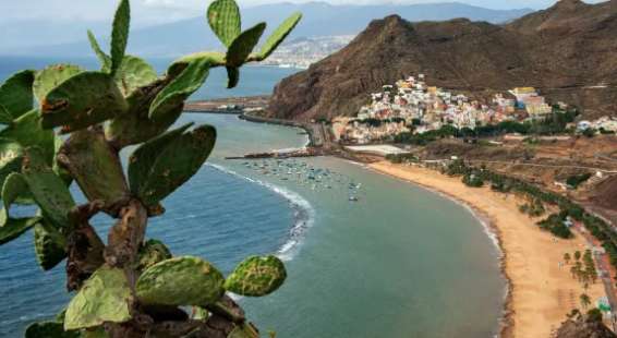 Thousands across Canary Islands to protest tourism 