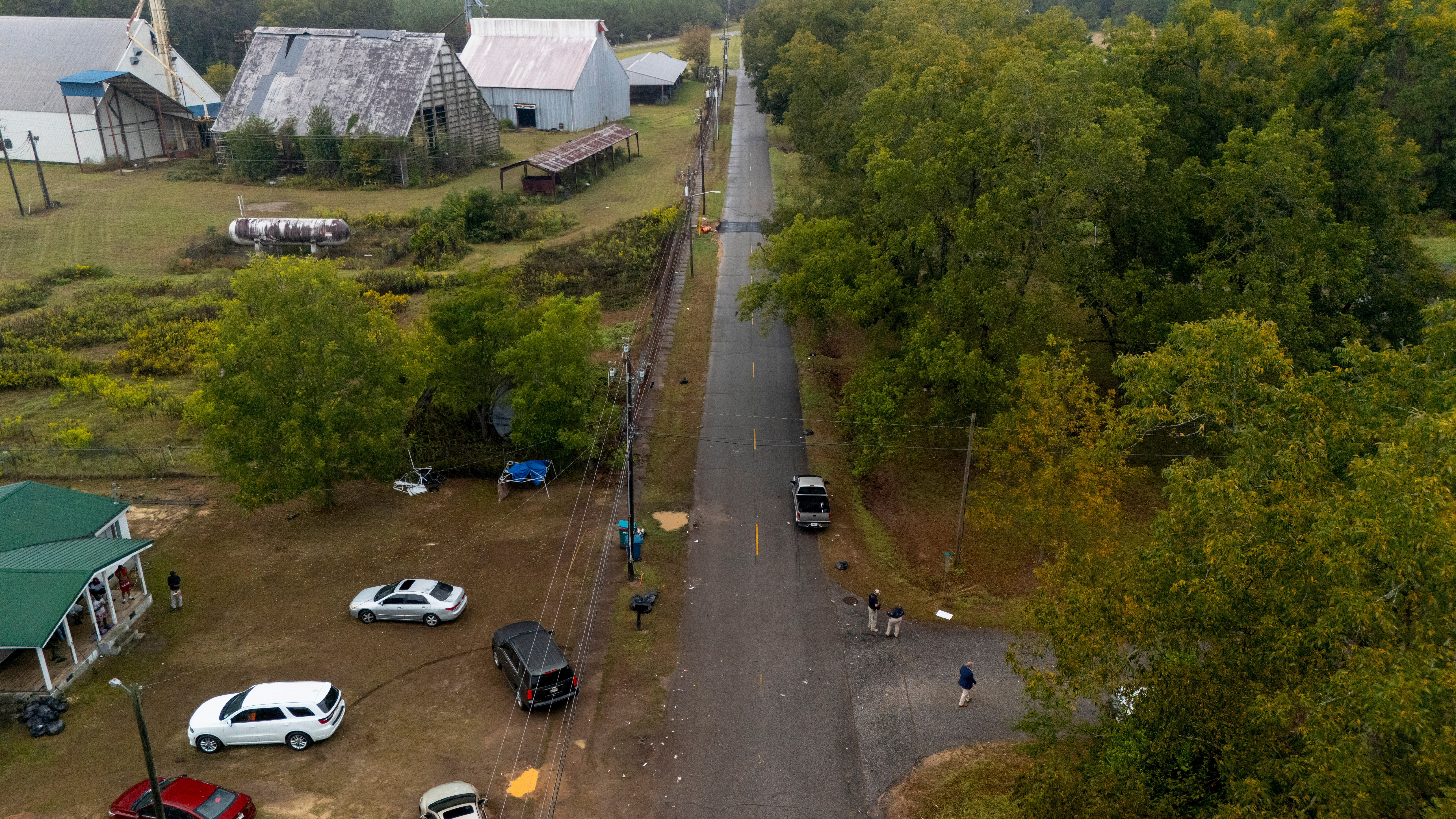 2 killed, dozens hurt as gunfire erupts at homecoming block party in ...