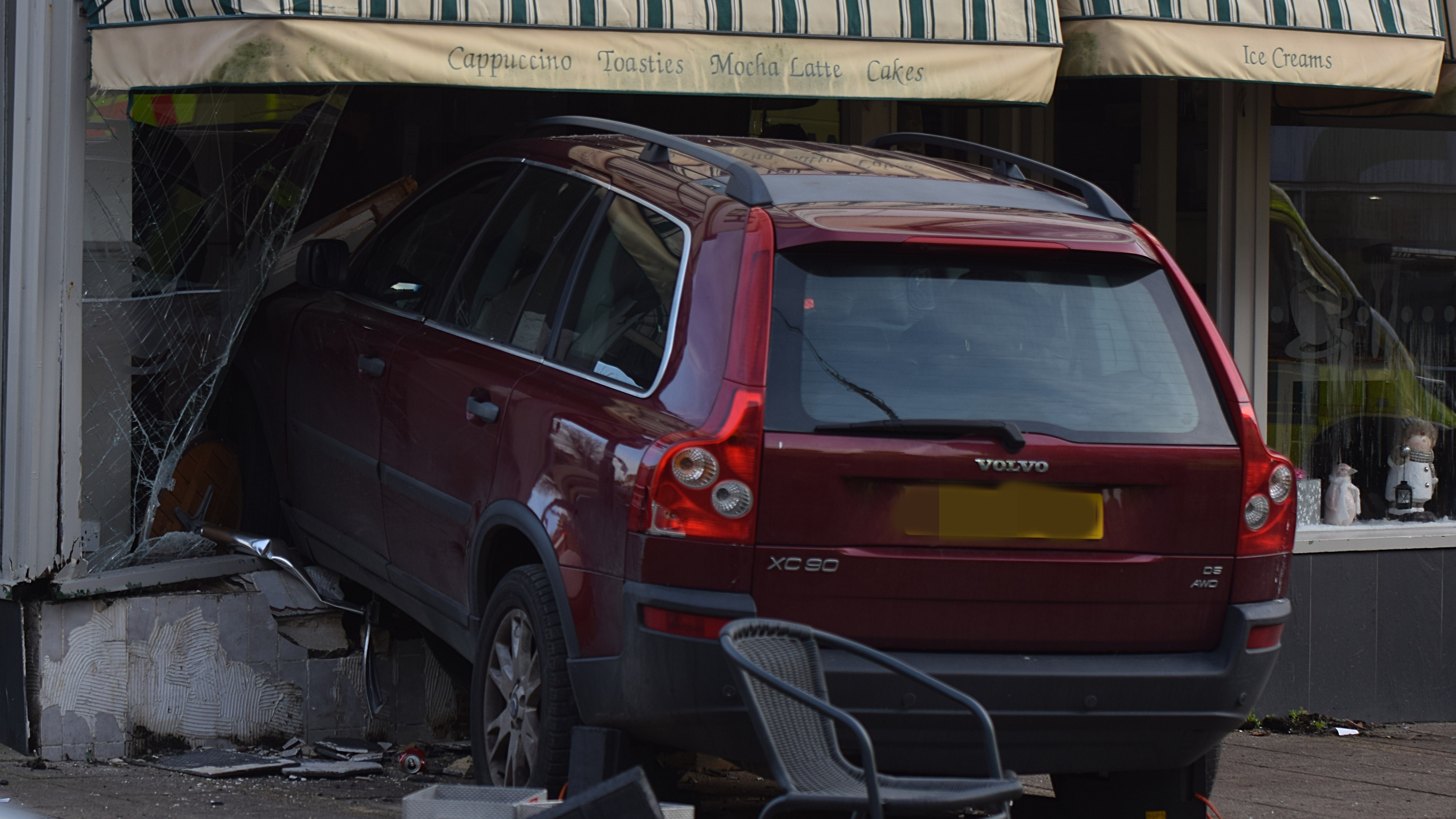 Three People Taken To Hospital After Car Crashes Into Seaford Cafe ...