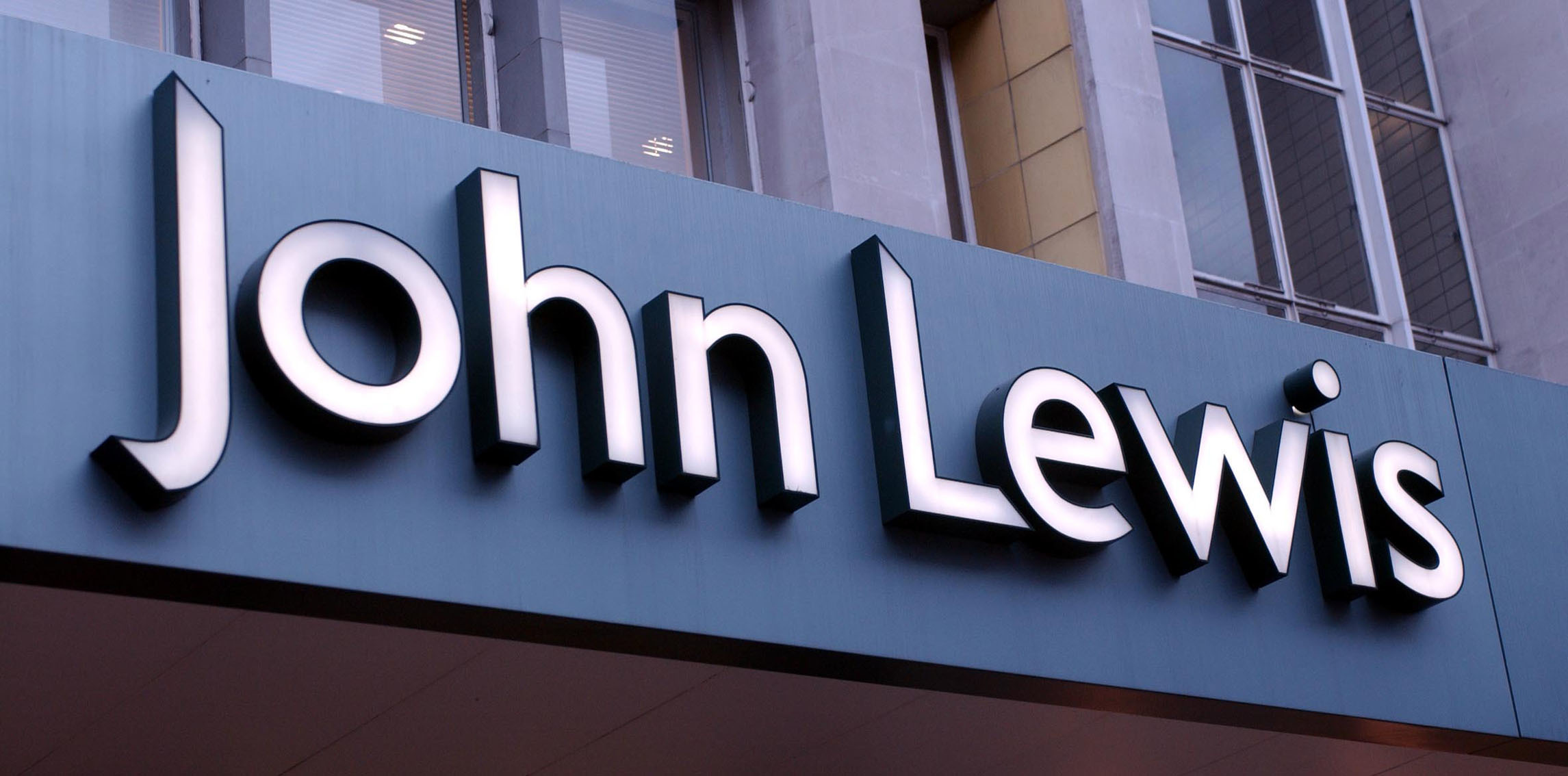 Jobs to be axed at John Lewis head office in Bracknell ITV News Meridian