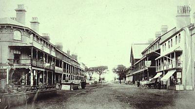 A black and white photo showing clacton's pier avenue in around 1851