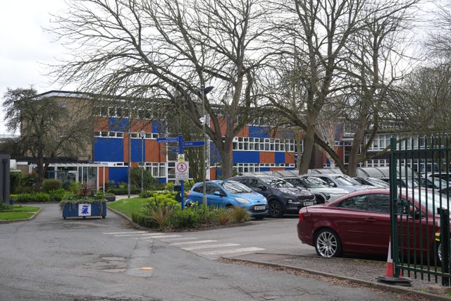 Kent nightclubbers urged to get antibiotics as confirmed cases of  meningitis reaches 15 | ITV News Meridian