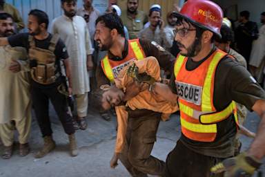 School roof collapse kills at least 29 in Pakistan