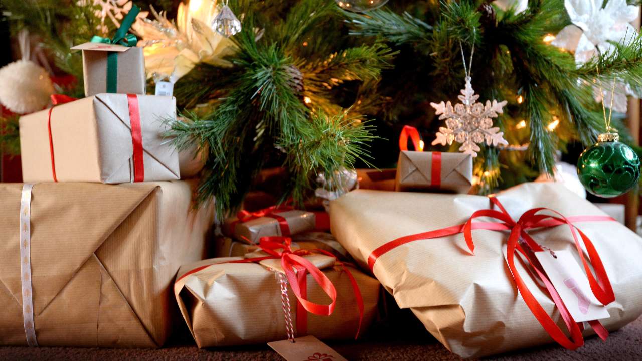 The five scams of Christmas and how to avoid them