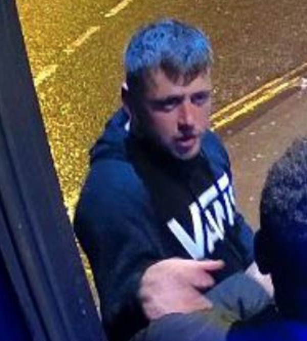 Police Appeal To Identify Man After Police Car Window Is Smashed In Bridgwater Itv News West 2988