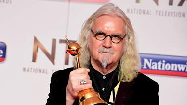 Martin Compston hails Billy Connolly for "incredibly brave" Parkinsons battle