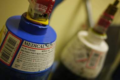 Midwives win £750,000 settlement over nitrous oxide exposure