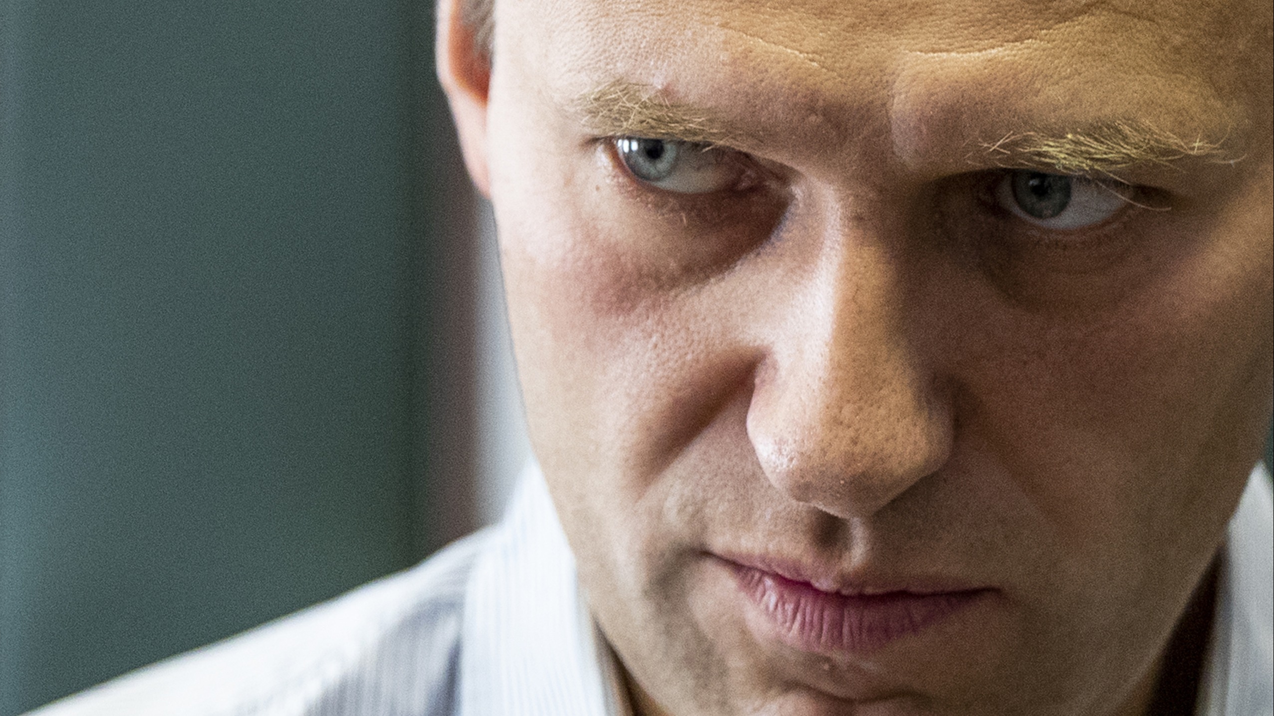 Alexei Navalny: Russian opposition leader 'poisoned in his ...