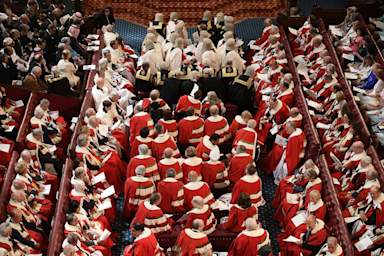 Hereditary peers to leave red benches before next King’s Speech