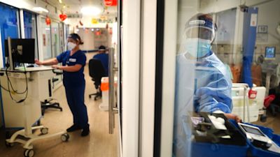 PA image showing staff in a hospital