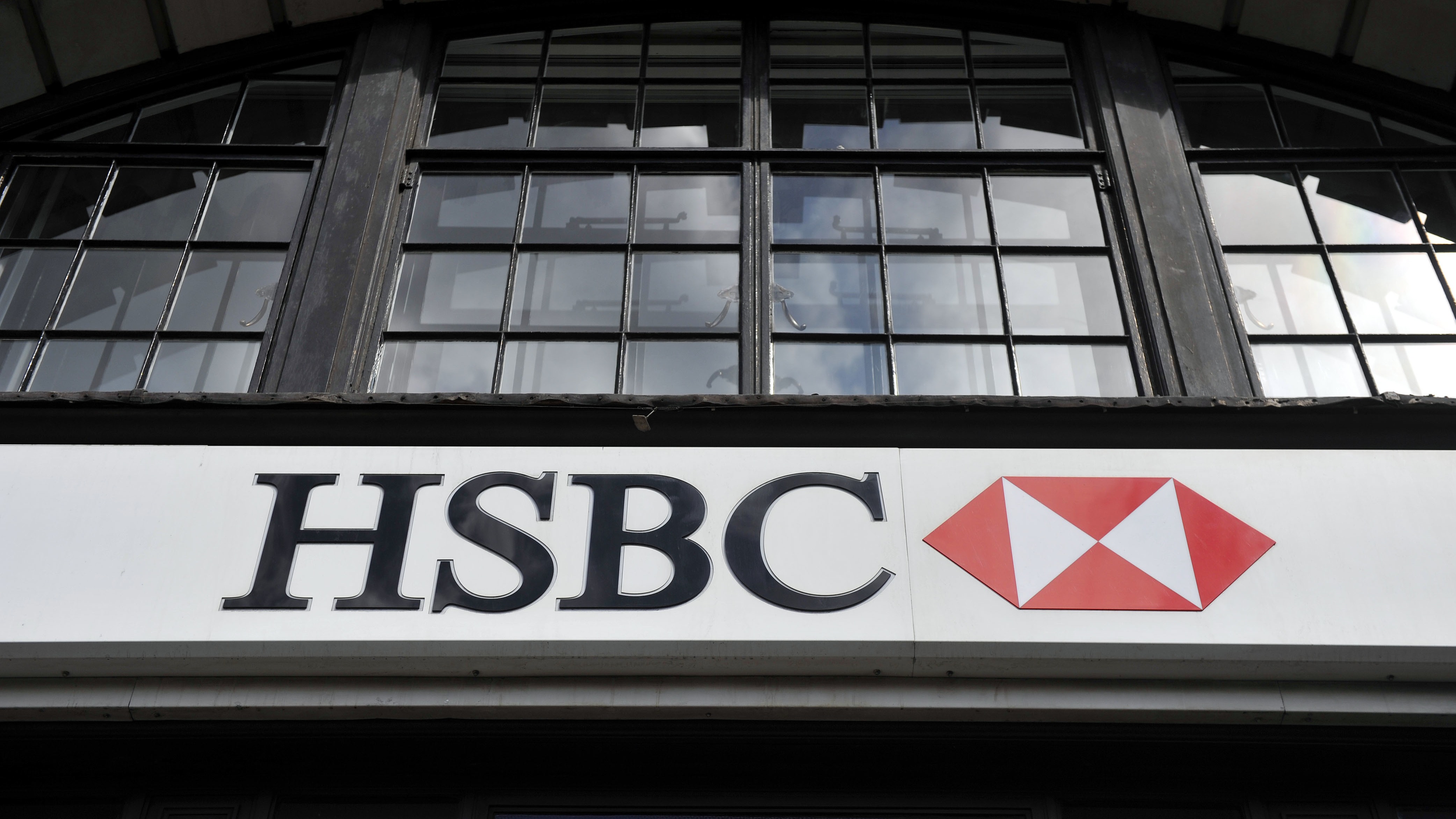 HSBC 'duping public' after helping raise £37bn for companies investing ...