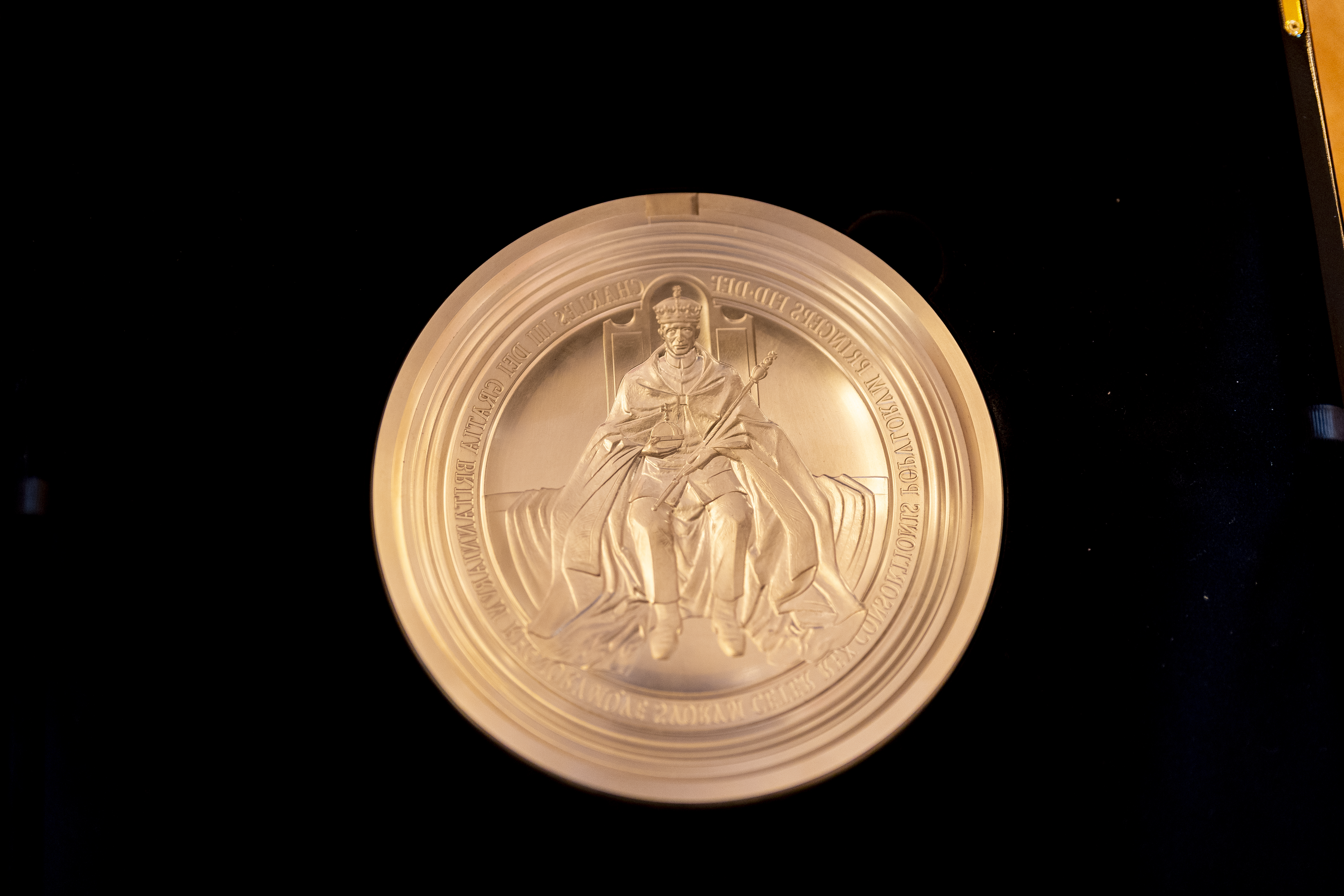 King approves new Great Seal of the Realm for signifying royal approval ...