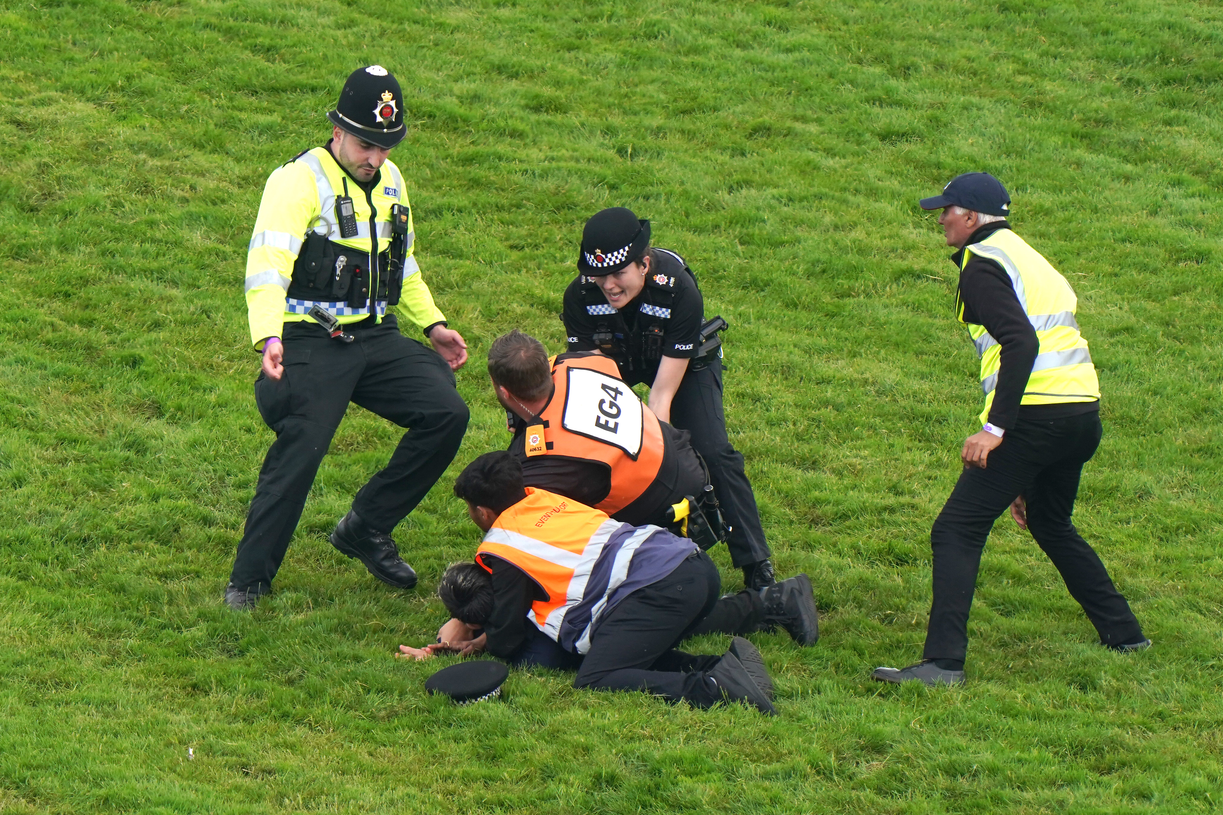 One man charged and 30 released on bail over plans to disrupt Epsom Derby - Vimarsana News