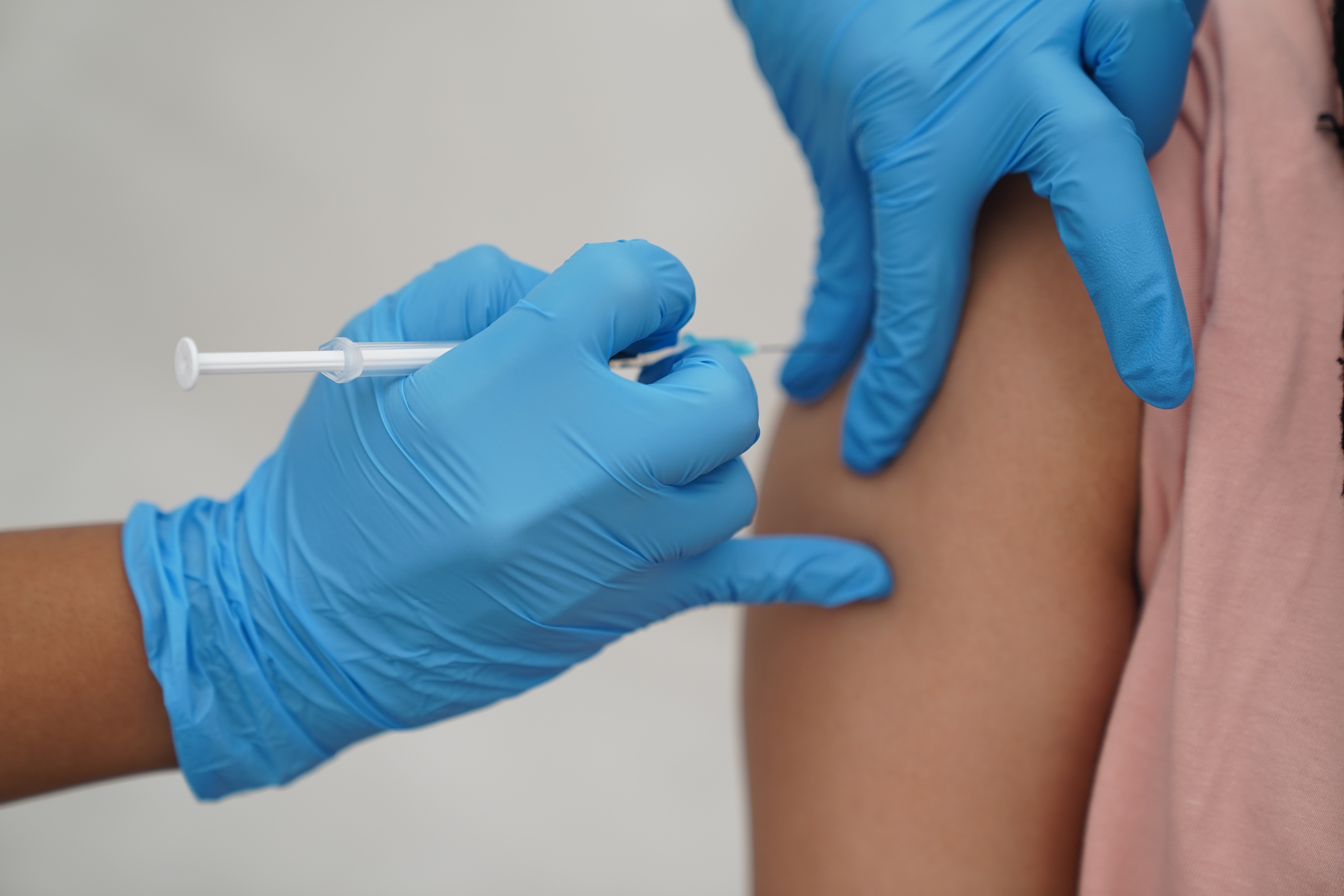 covid vaccine over 40s in wales to be offered booster and 16 and 17 year olds get second jab itv news wales
