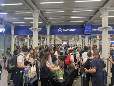 Eurostar delayed for hours after track fatalities and cable theft