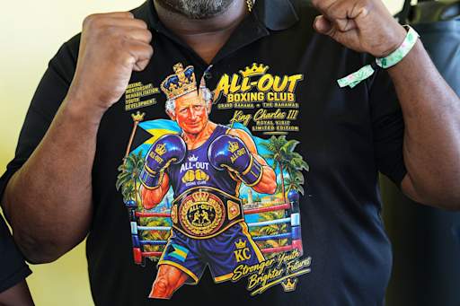 Charles tickled by boxing club’s T-shirt depicting him as king of the ring