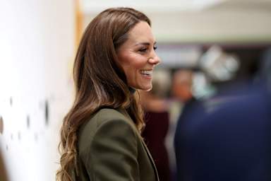 Kate hears of power of music during visit to children’s hospice