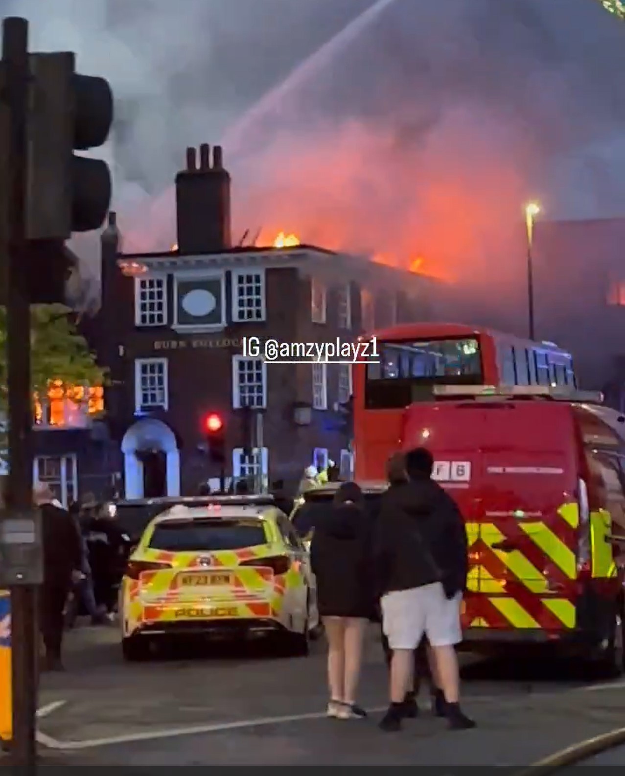 Around 80 firefighters called to battle blaze at historic London pub ...
