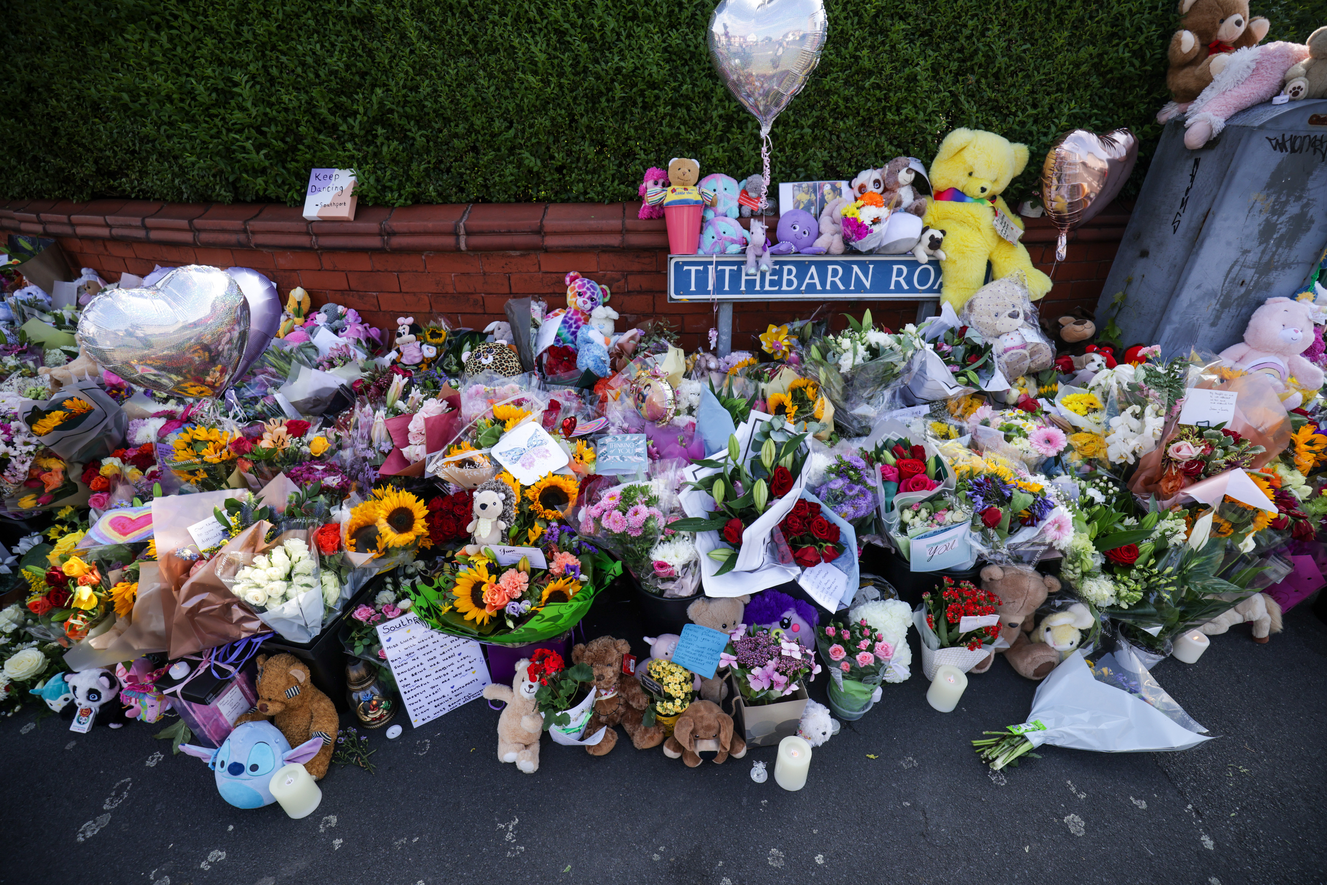 Inquiry Reveals Warning Signs Before Dance Class Murders