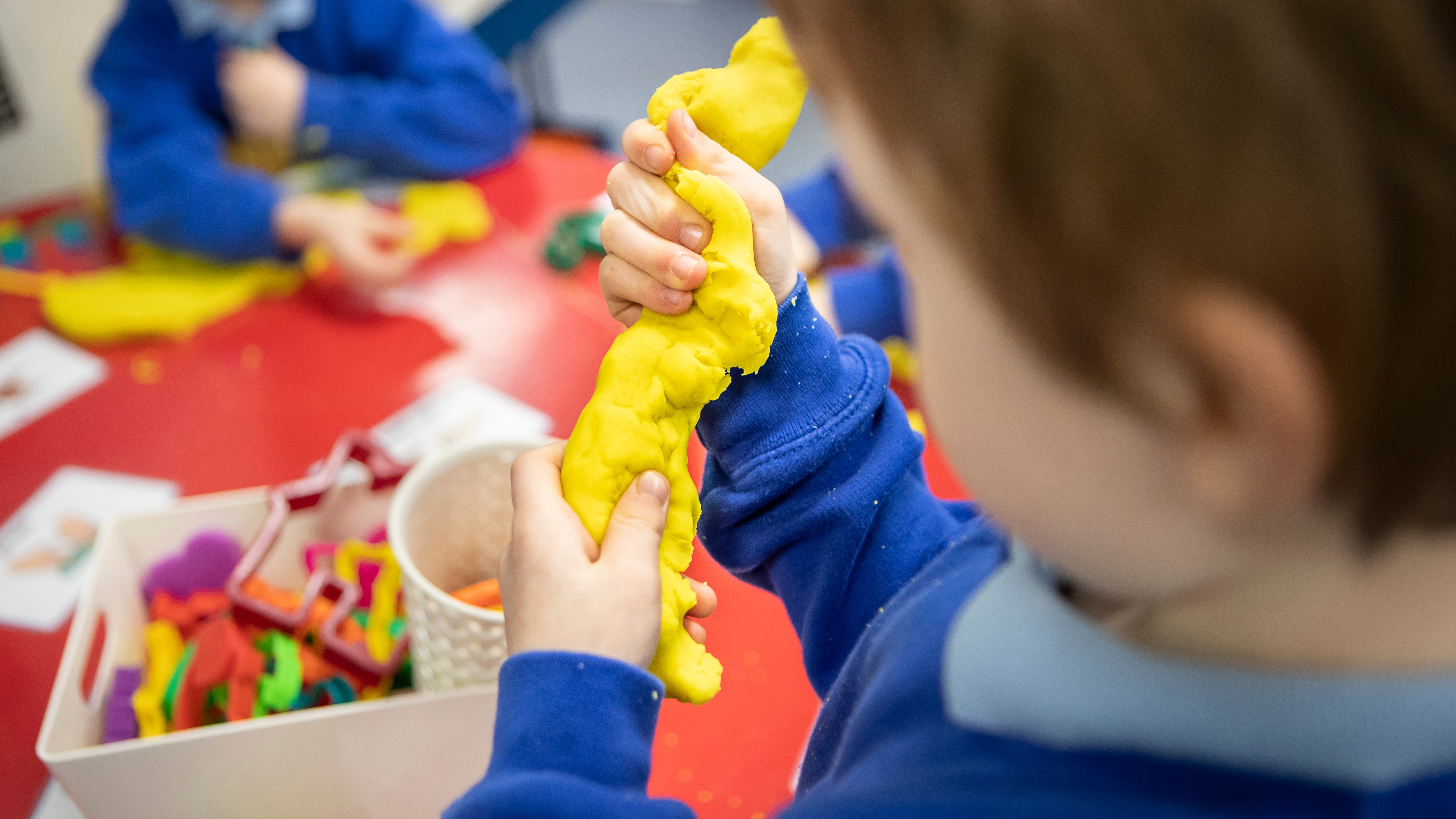 Children Hardest Hit By Covid 19 Are Regressing Back Into Nappies And Forgetting How To Use A Knife And Fork Itv News