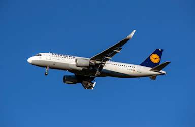 Ads for three airlines banned over ‘misleading’ environmental claims