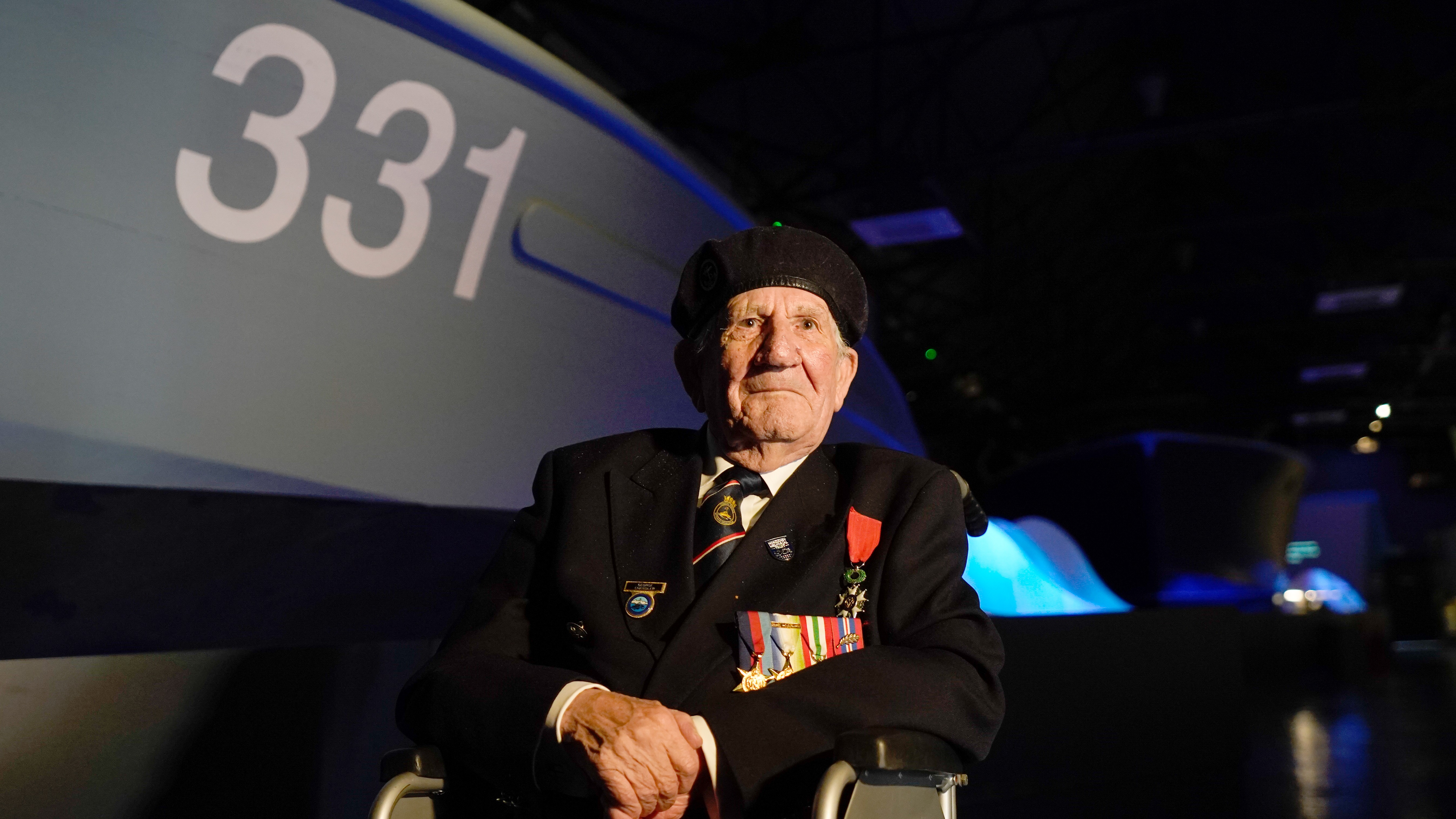 ‘Larger-than-life’ D-Day veteran George Chandler dies aged 99 | ITV ...