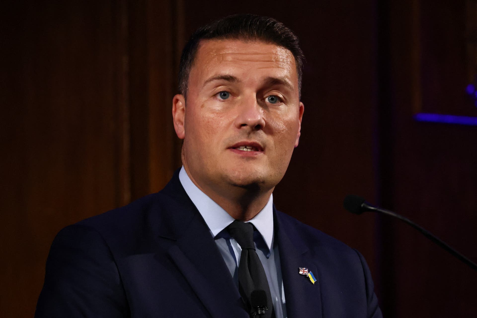Streeting urges public be ‘alert not alarmed’ amid call to stock up for ...