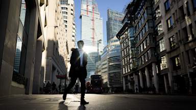 Should I be paid an extra day's wages because 2024 is a leap year?