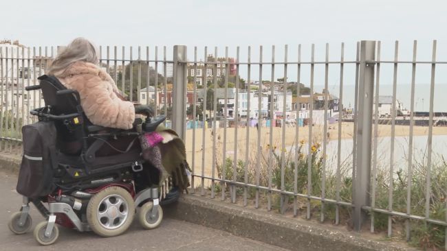 Wheelchair users are calling for two lifts on the Thanet coast to be re-opened. 