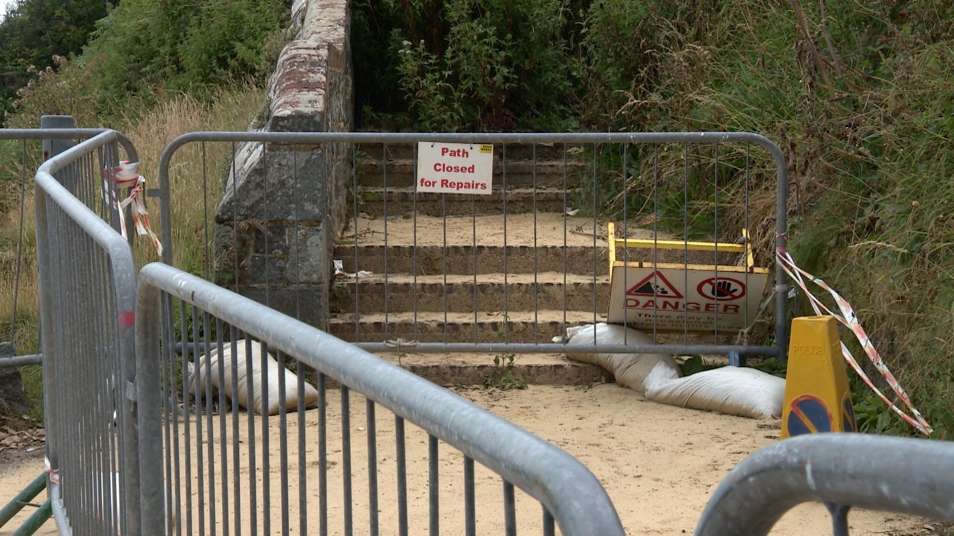 Work begins to allow Guernsey's Petit Port steps to reopen