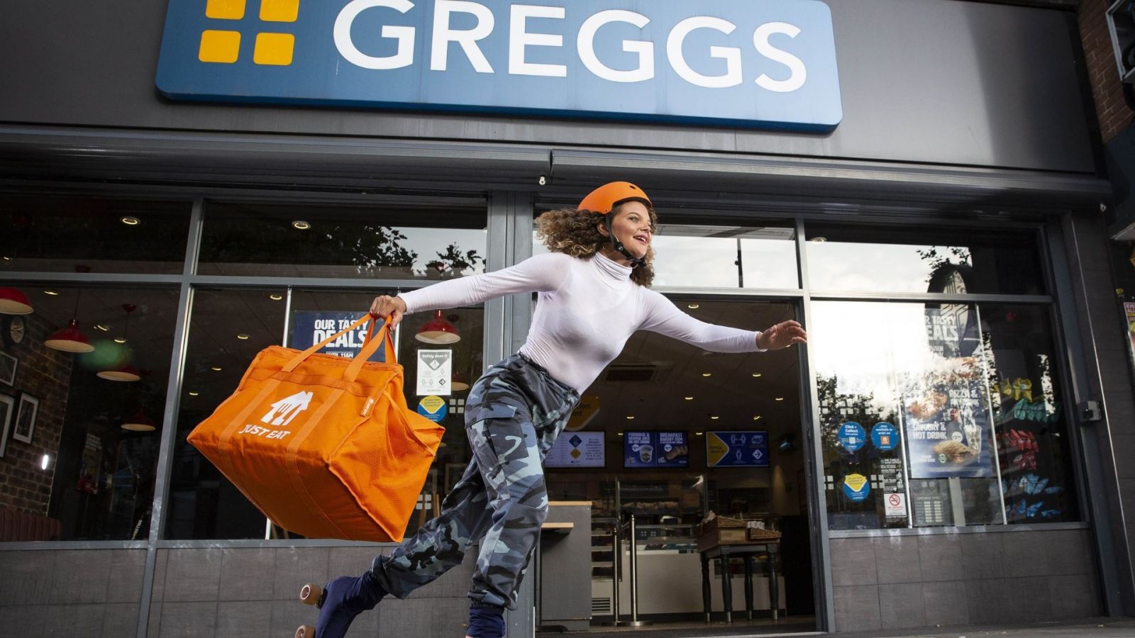 Sam Fender sparks mixed reaction after Greggs themed crocs post