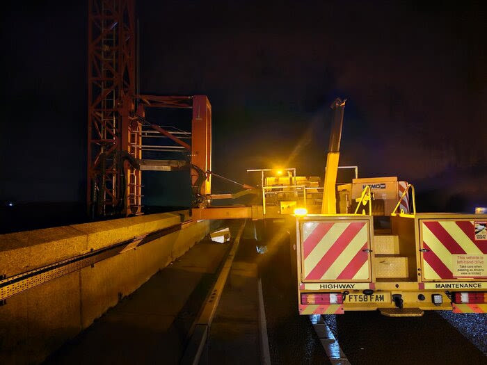 Orwell Bridge A14 eastbound remains closed in Suffolk after