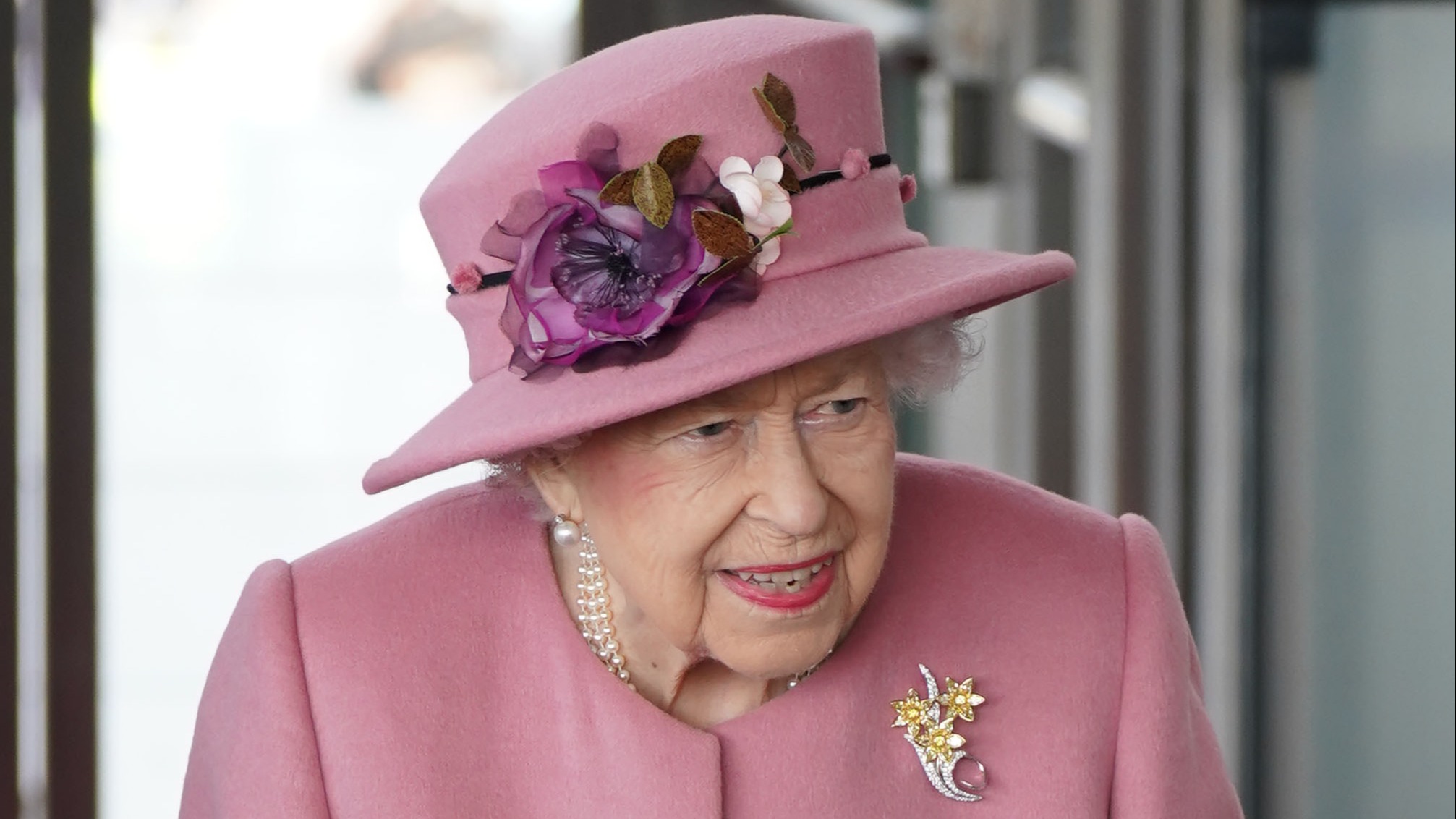 the-queen-spent-night-in-hospital-after-cancelling-northern-ireland