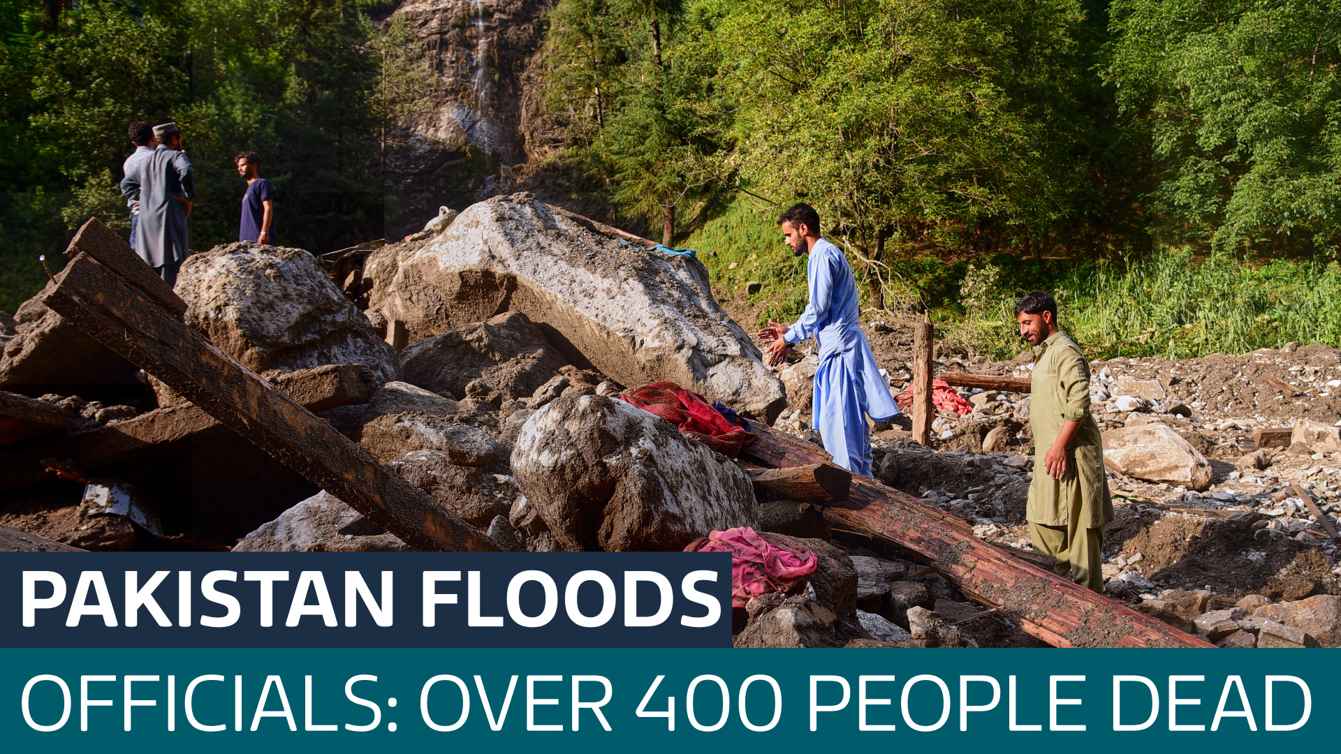 Hundreds dead after heavy rains trigger flash floods across Pakistan ...