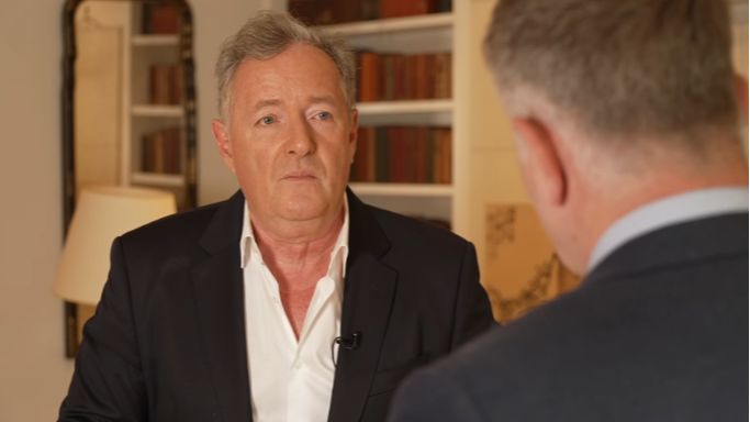 Piers Morgan tells ITV News he is still taking legal action against Earl  Spencer despite apology | ITV News