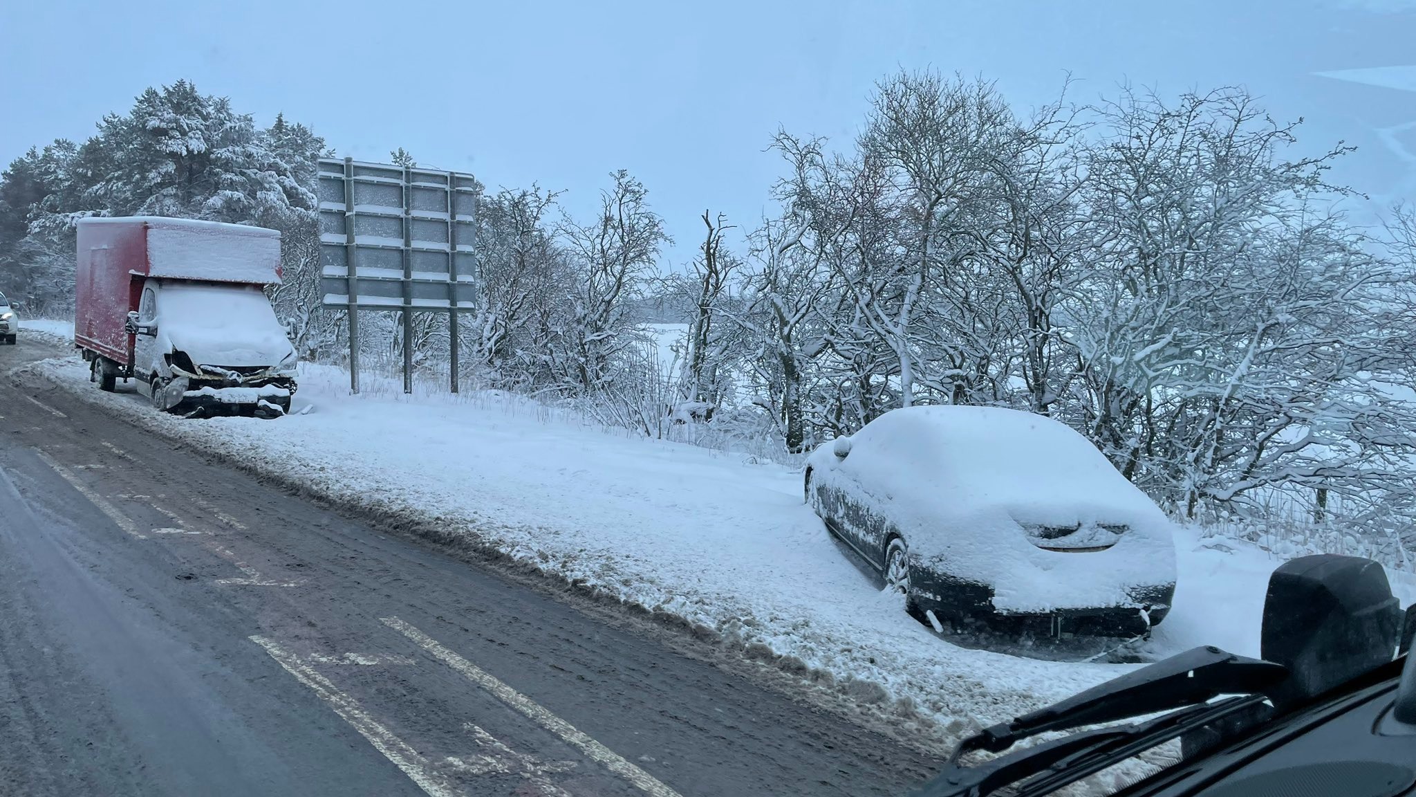 School closures and travel latest as snow falls in Yorkshire and